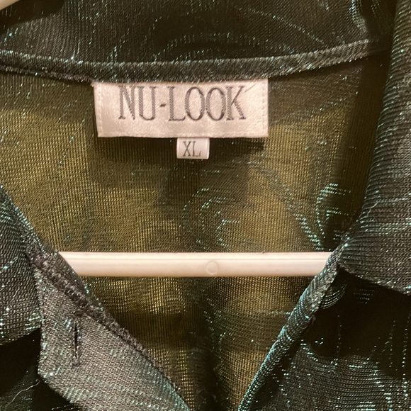 Ladies blouse - Picture 2 of 5